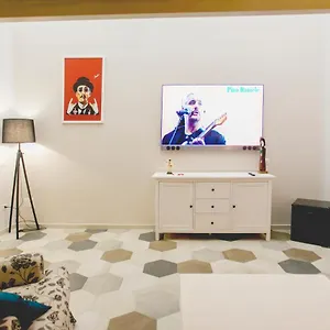 Panzió Anticaglia/24, Nápoly