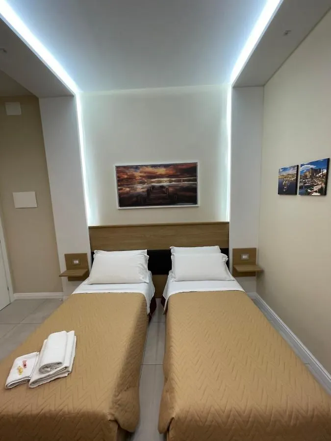 Couette-café Victoria Hotel B&B Naples Italie